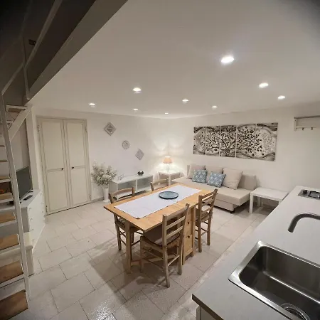 Centrale56 Feriehus Bisceglie